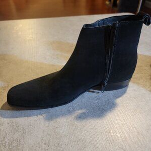 Mens black new boots